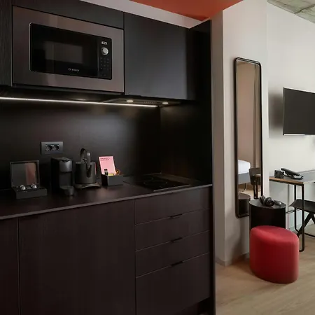 The Social Hub Hotel 4*
