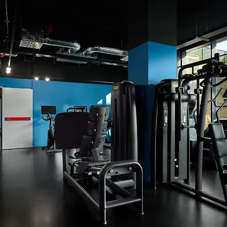 מלון The Social Hub 4*